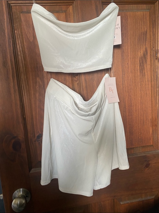 Blush theory Other - Shimmery White Cowl Bandeau Set by BP